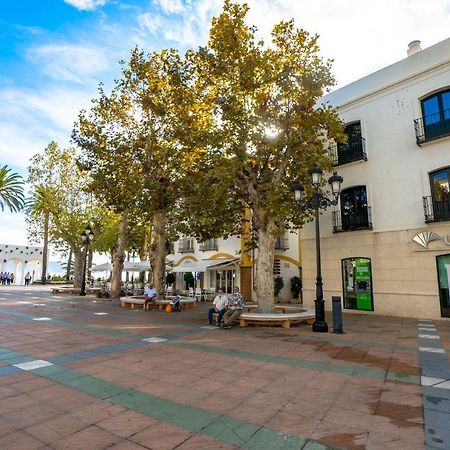 Balcon De Europa 4 Menyber Lägenhet Nerja Exteriör bild